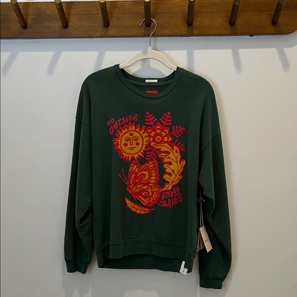 NWT MOTHER Green Graphic Crewneck Sweatshirt – S - Picture 2 of 5